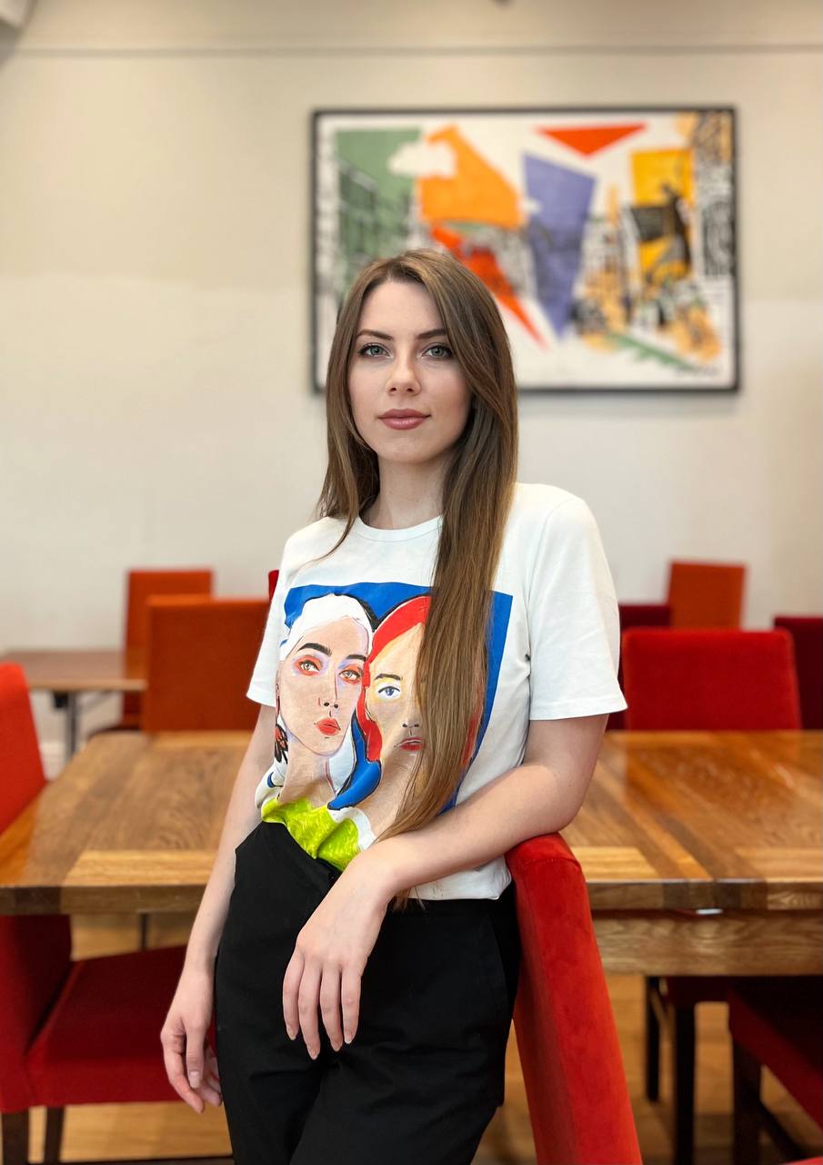 Svetlana, Web Designer, the UK
